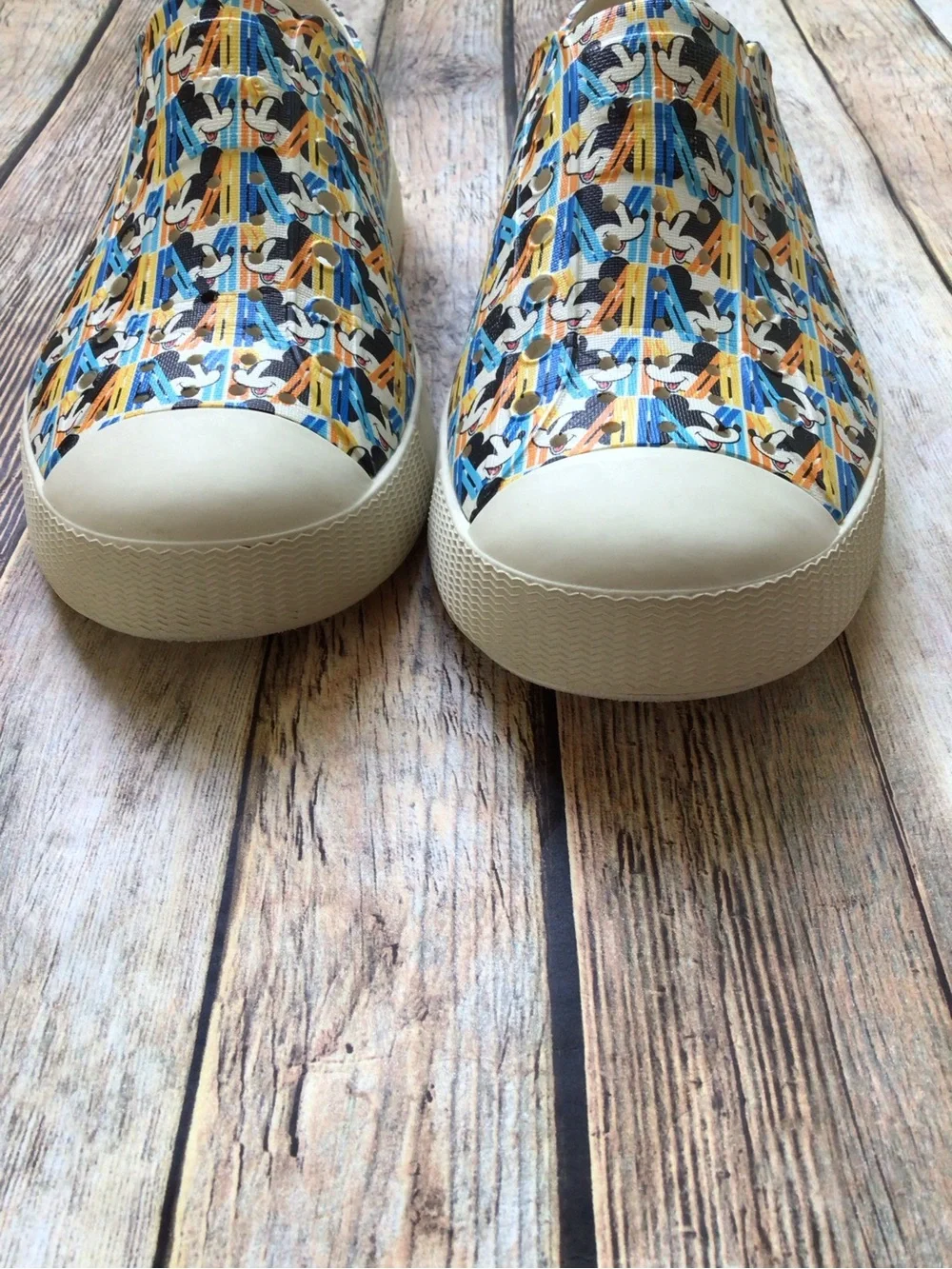 Native + Disney Stay Positive Retro Disney Jefferson Shoes